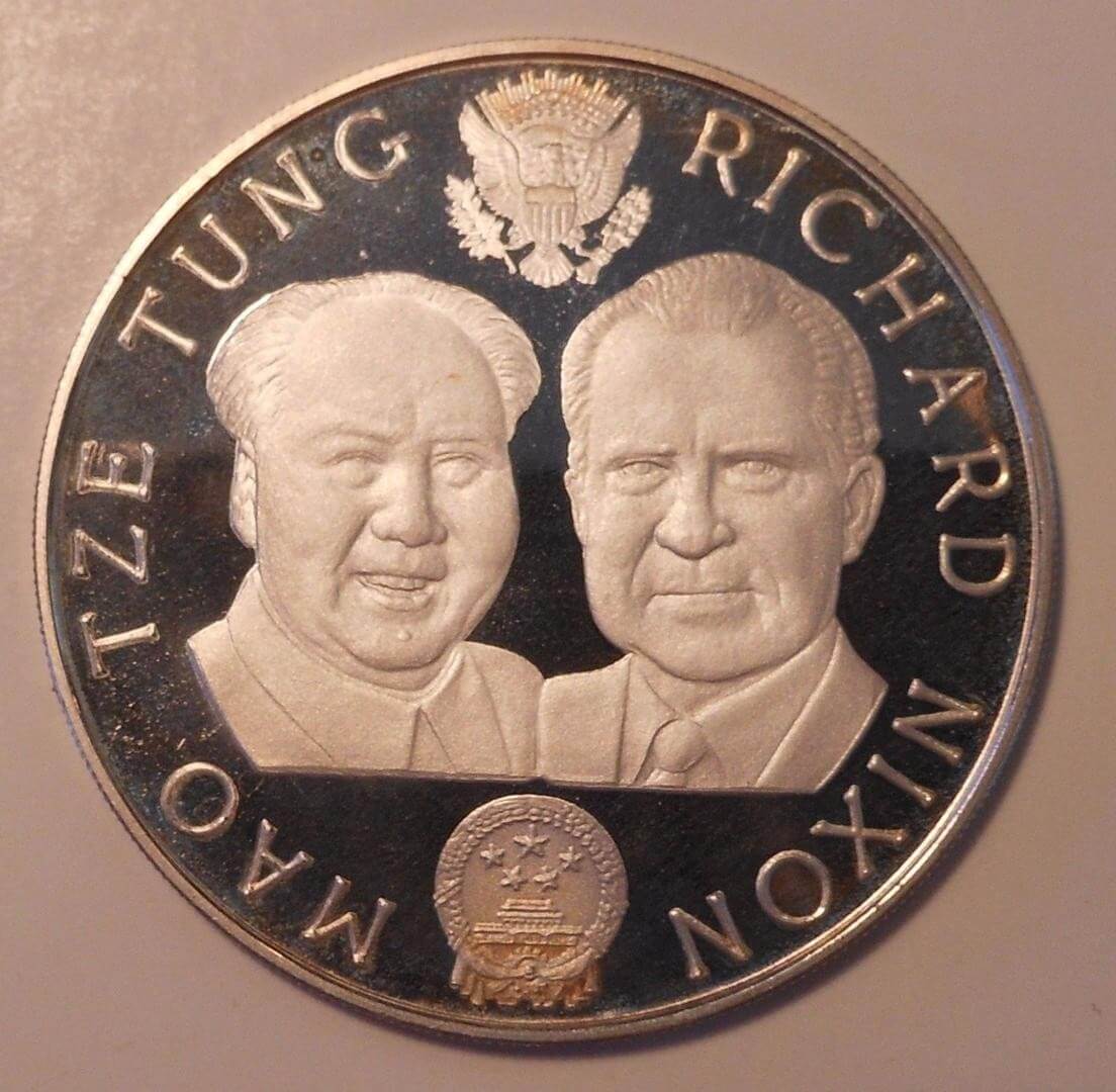 Coin of Nixon and Mao